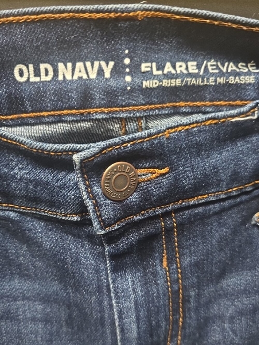 Old Navy | Women’s | Indigo | Straight-Leg | Jeans | Size 6 - Picture 3 of 7